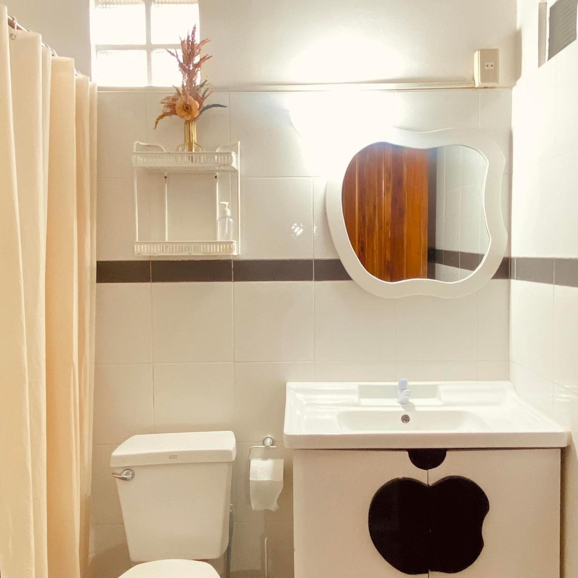 Abihon Hoferhaus Mactan Guesthouse Lapu-Lapu City Eksteriør bilde